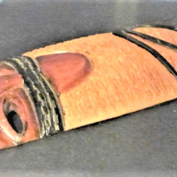 Solid Wood Hand Carved FACE Sculpture Wood Hanging Wall Decor Wall Hanging - Picture 6 of 7